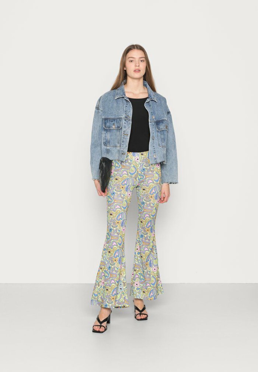 Clothing Vintage Supply | Vintage Supply Stretch Flares In Swirly Yin Yang Print Trousers Multi