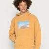 Clothing Vintage Supply | Vintage Supply On The Road Graphic Hoodie Sweatshirt Rust