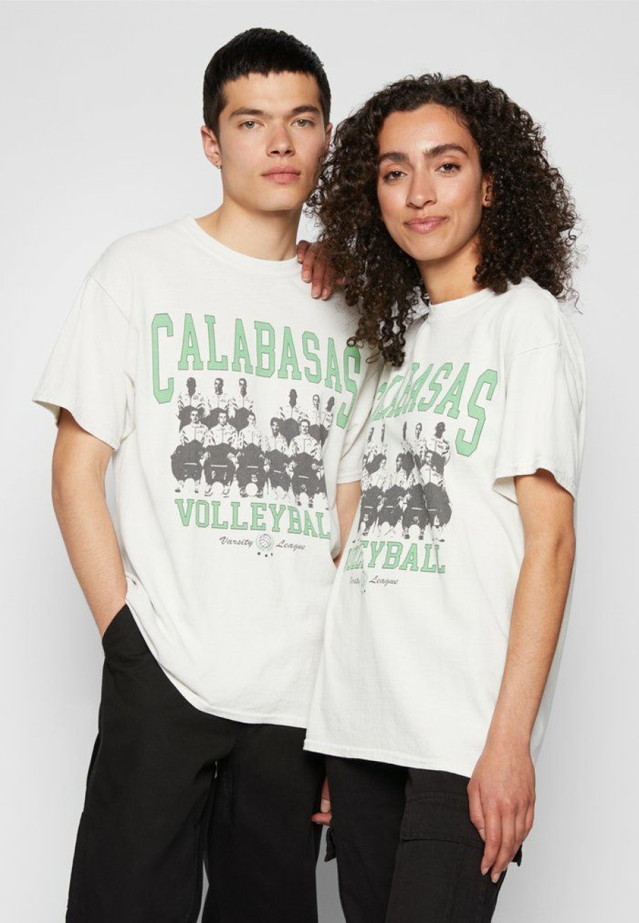 Clothing Vintage Supply | Vintage Supply Callabasas Volleyball Graphic Unisex Print T-Shirt Overdyed Off White