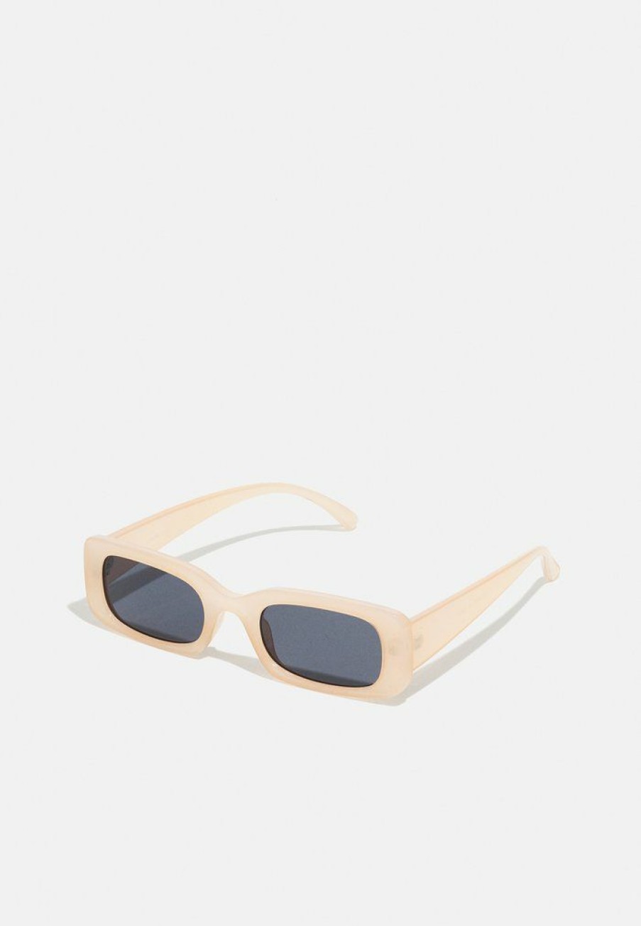 Accessoires Vintage Supply | Vintage Supply Chunky Rectangle Unisex Sunglasses Nude