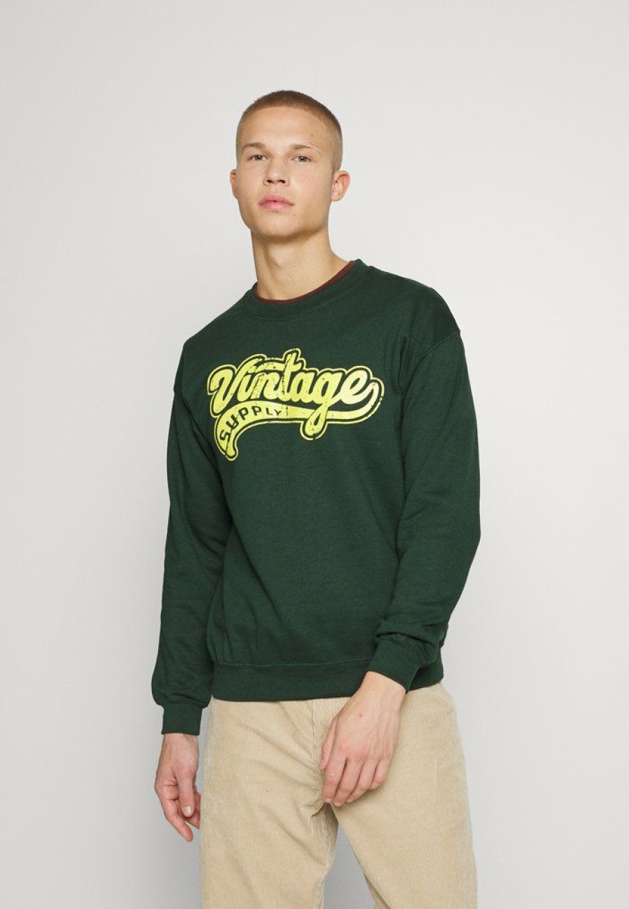 Clothing Vintage Supply | Vintage Supply Retro Varsity Logo Unisex Sweatshirt Green