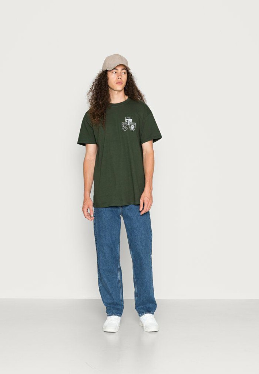 Clothing Vintage Supply | Vintage Supply Veritas Sapienta Chest Embroidery Tee Print T-Shirt Forest Green