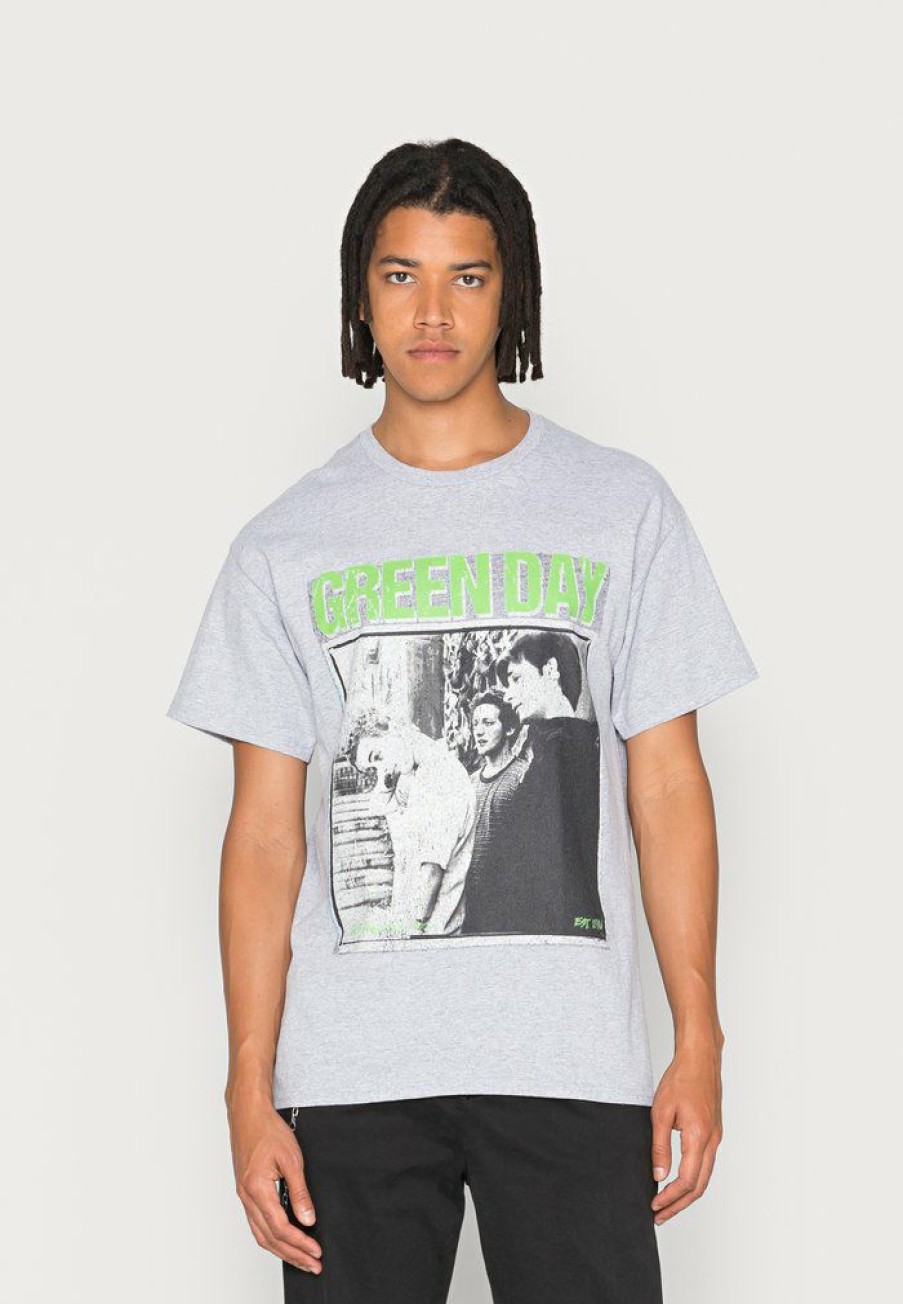 Clothing Vintage Supply | Vintage Supply Green Day Front Print Tee Print T-Shirt Sport Grey